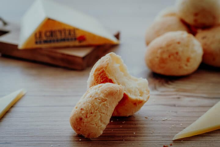 Pão di Queijo Rezept – Brasilianische Käsebrötchen