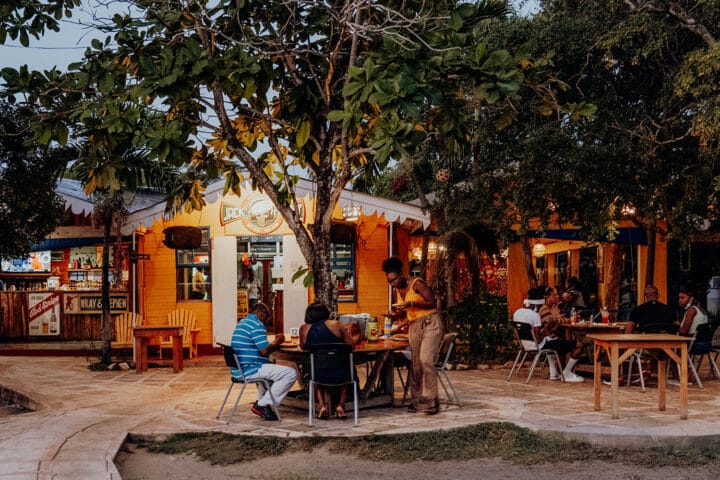 Essen und Movie Night im Jack Sprat Restaurant