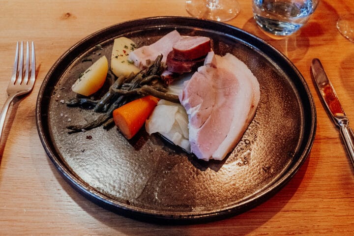 Traditionelles Kilbi-Menü im Hotel Le Rive Sud