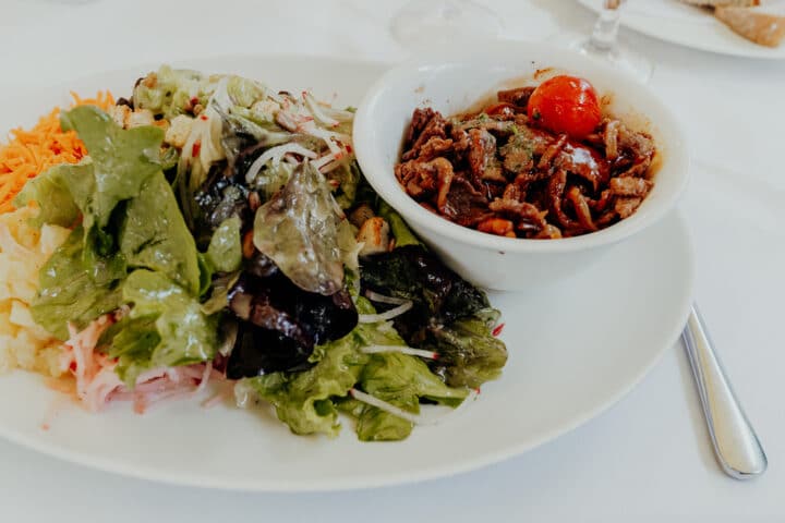 Von Radler-Tapas und Büllezöpfen – Eine Genussradtour auf der Halbinsel Höri