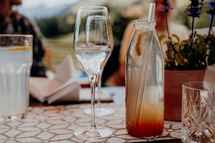 Das Hotel Mohnenfluh – Speisen auf einer der schönsten Terrassen in Vorarlberg