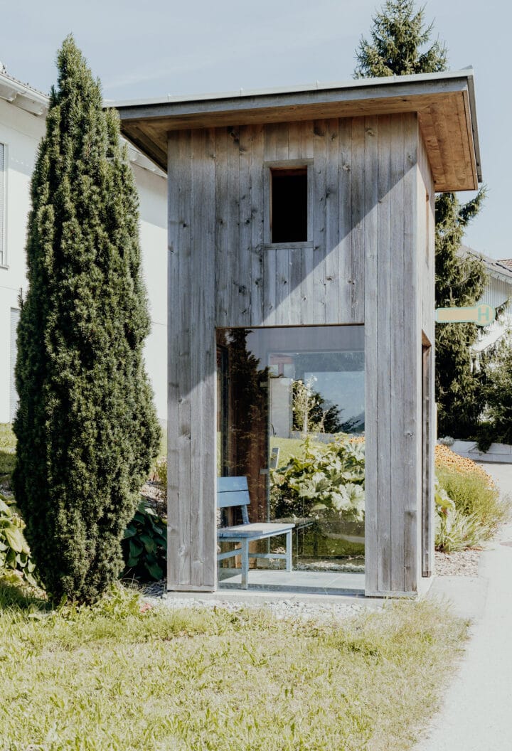 BUS:STOP Krumbach – so schön sind Bushaltestellen im Bregenzerwald