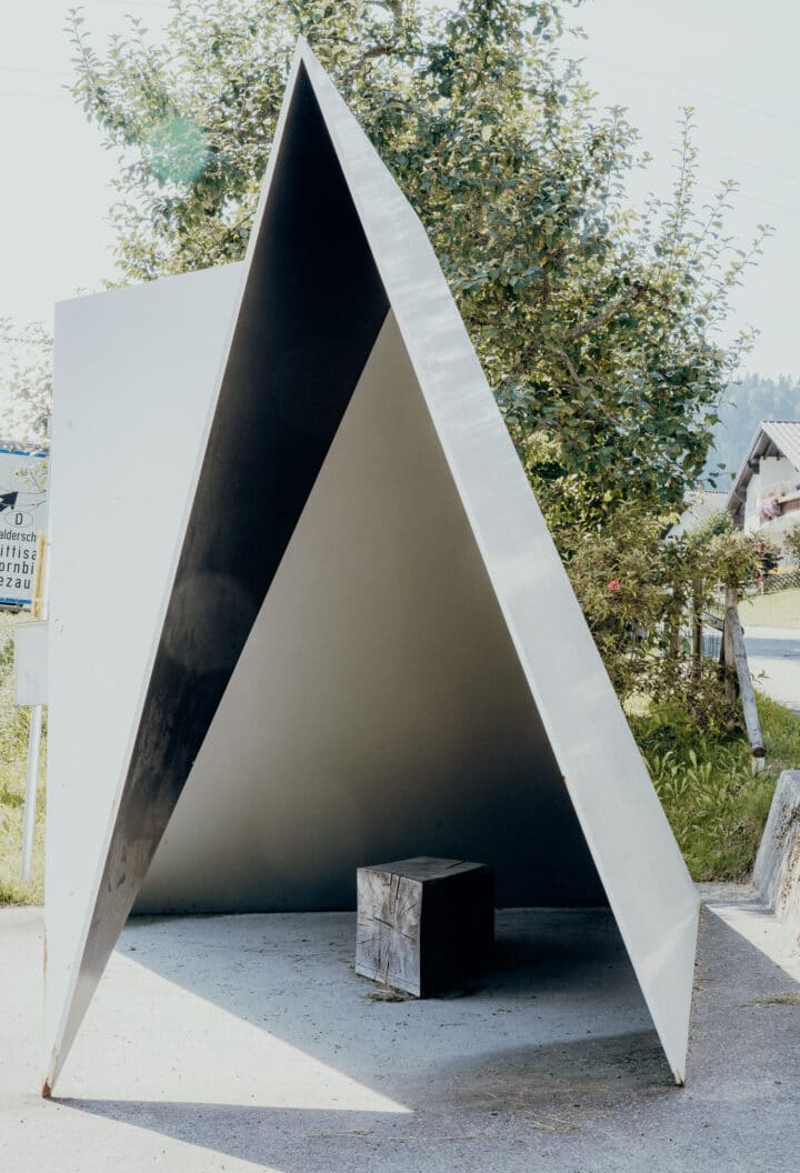 BUS:STOP Krumbach – so schön sind Bushaltestellen im Bregenzerwald