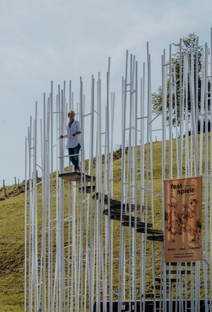 BUS:STOP Krumbach – so schön sind Bushaltestellen im Bregenzerwald