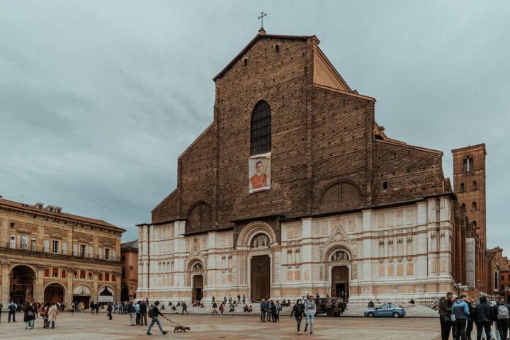 Bologna – die fette rote Stadt