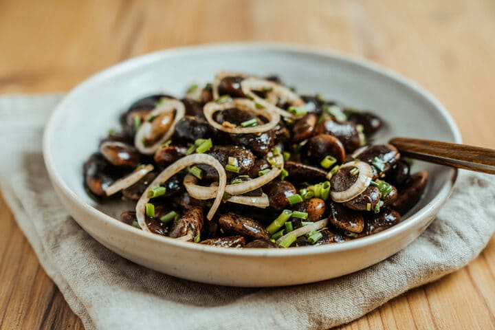 Steirischer Käferbohnensalat mit Kernöl