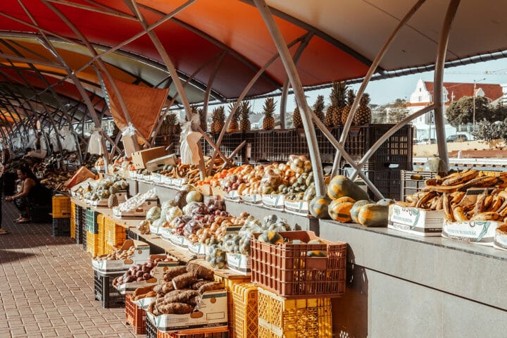 Schwimmender Markt in Willemstad