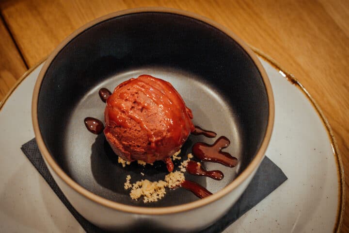 Abendessen im Heimatrestaurant « dahoim »