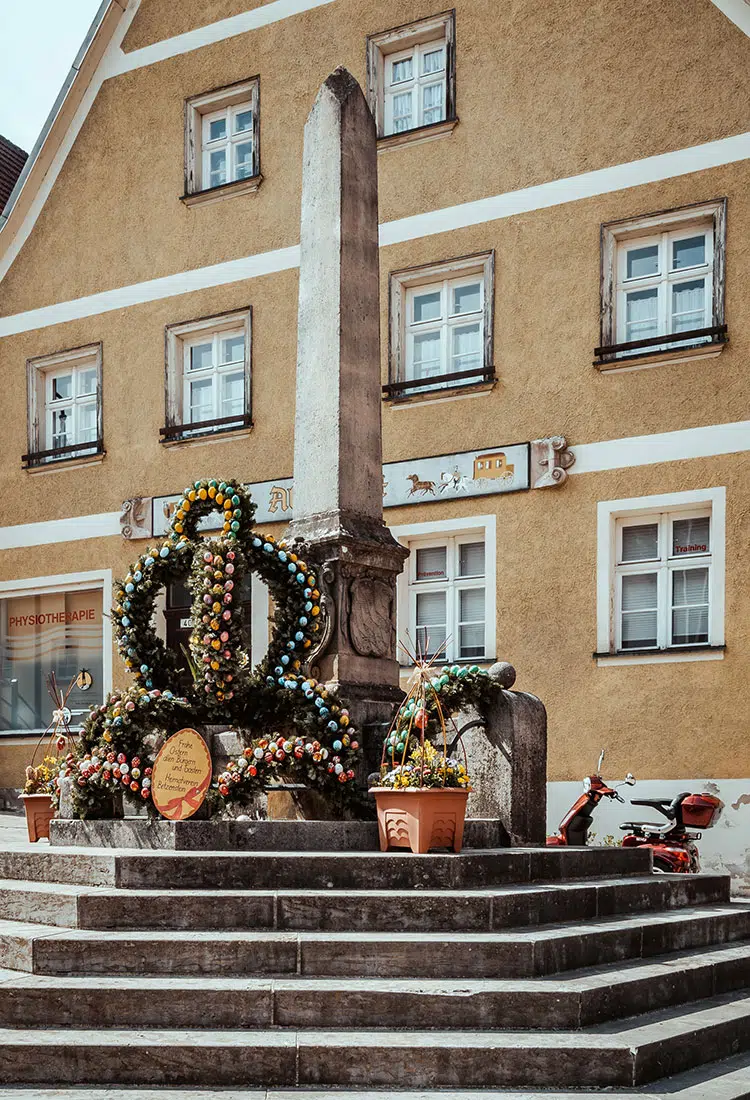 Osterbrunnen in Betzenstein