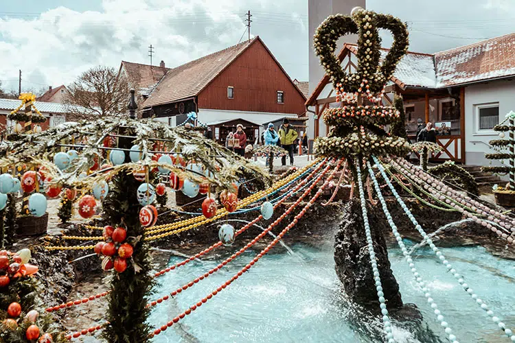 Osterbrunnen in Bieberbach