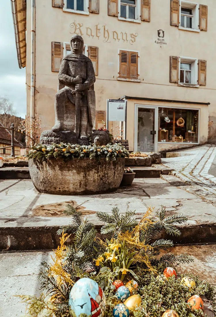 Osterbrunnen in Egloffstein