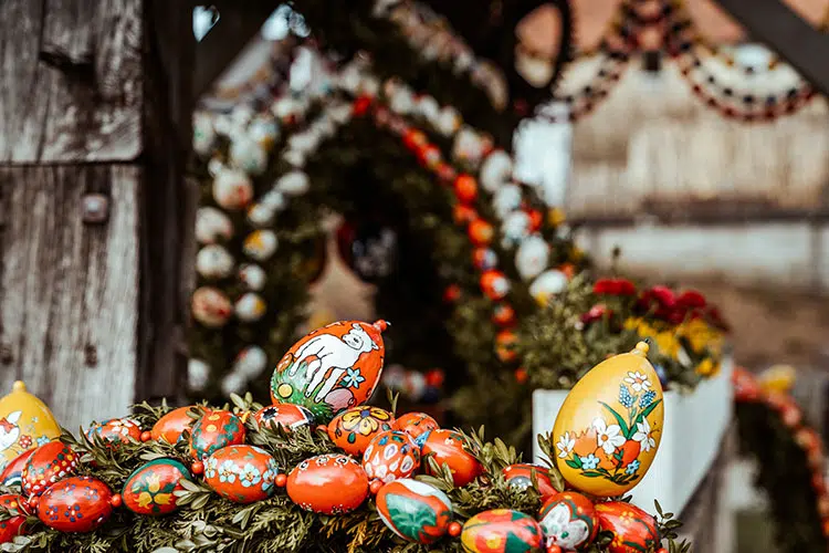 Osterbrunnen in Hollfeld