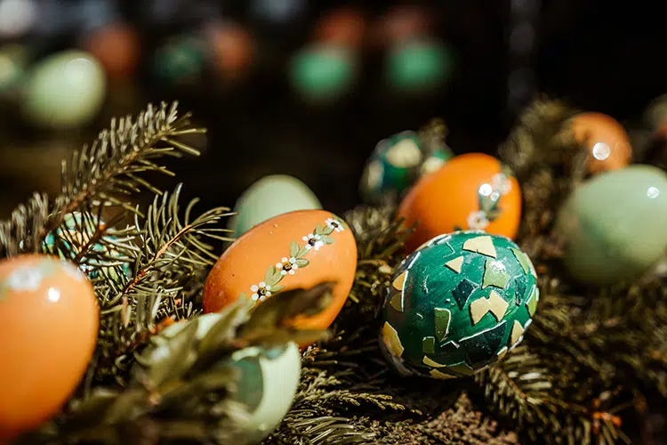 Osterbrunnen in Kleingesee