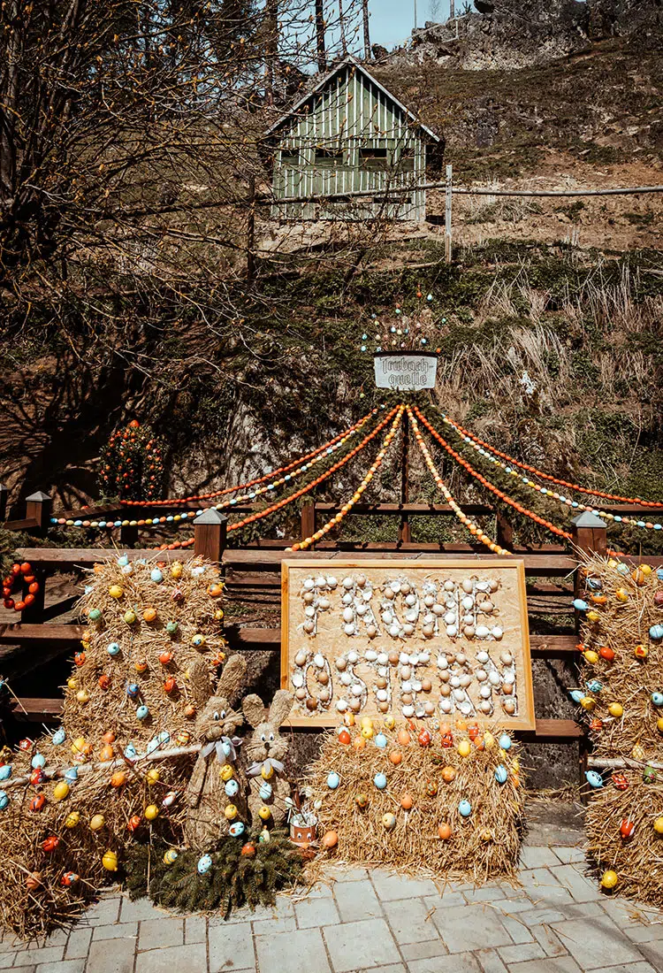 Osterbrunnen in Obertrubach