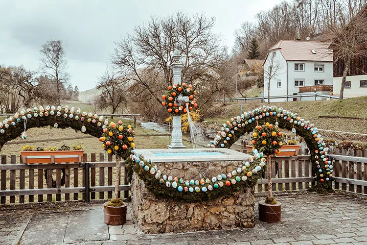 Osterbrunnen in Zoggendorf