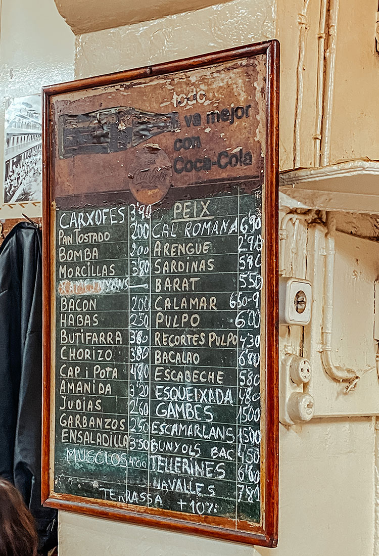 La Cova Fumada Barcelona