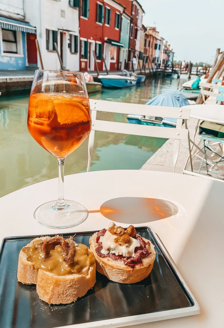 Spritz und Cicchetti im Aqua Salsa, Burano